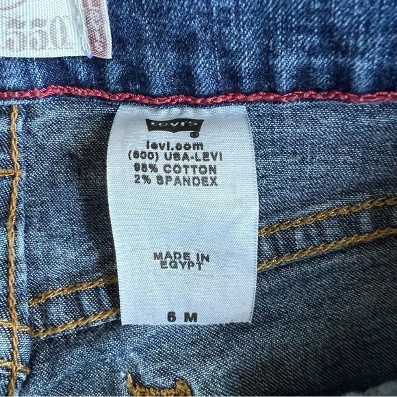 Vintage Levi’s 550 Medium Wash Relaxed Boot Cut Jeans, Size 6 - Picture 5 of 9